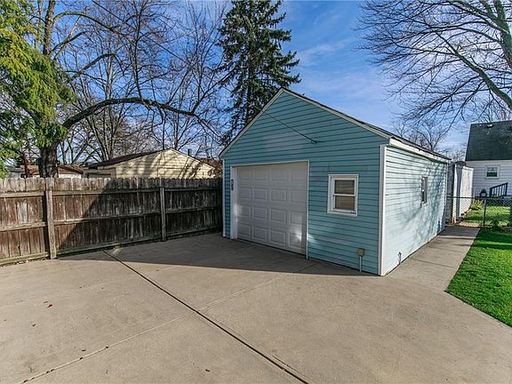 3rd image of 5085 Andrus Ave