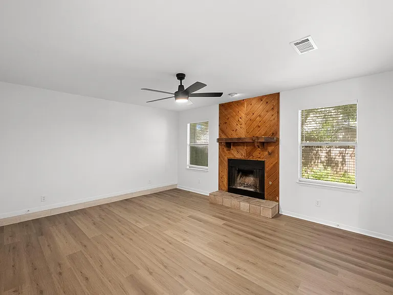 6422 Westside Dr #B — Photo 8