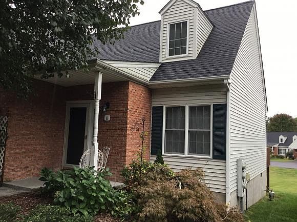 1st image of 1725 W Lakeview Dr Unit 8