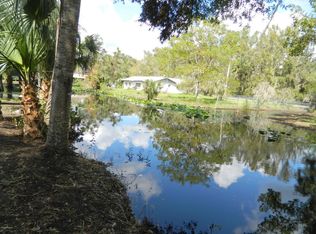 118 Hicks Ave, Crescent City, FL 32112