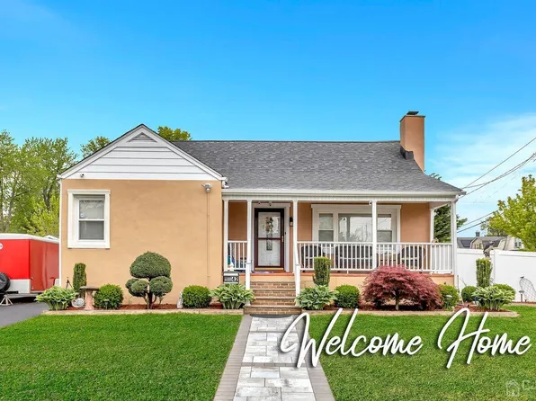 42 Grant Ave, Fords, NJ 08863