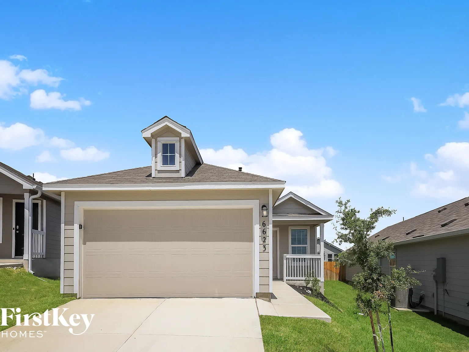 3 bed, 2.0 bath, 1440 sqft, $1,520 — Photo 1