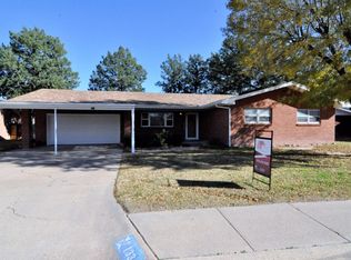 133 Texas Dr, Portales, NM 88130