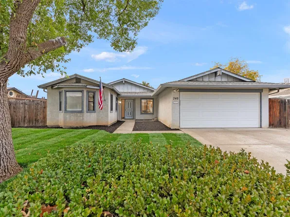 740 Yosemite Dr, Livermore, CA 94551