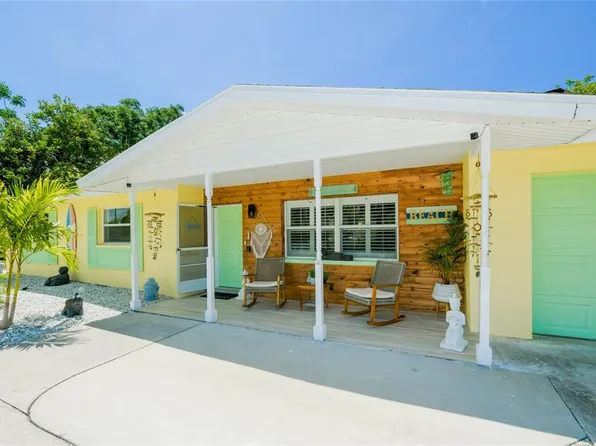 2436 Constitution Blvd, Sarasota, FL 34231