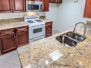 1711 Huntington St APT 5, Huntington Beach, CA 92648