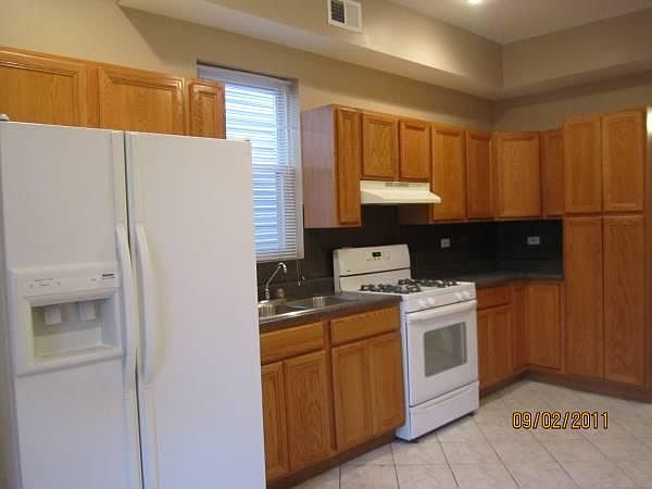 1st image of 1712 S Union Ave #1
