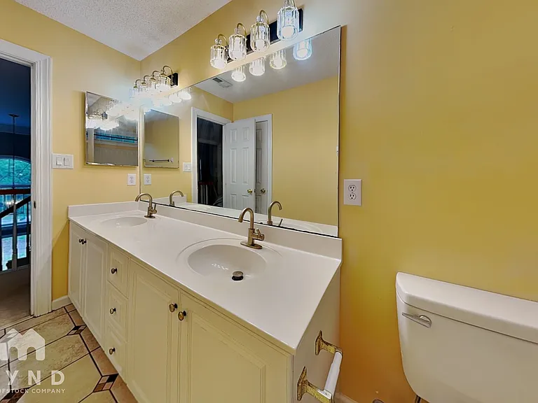 302 Barthel Dr — Photo 15