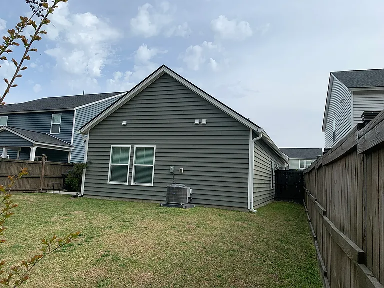 221 Pink Azalea St — Photo 12