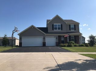 1229 Villa Dr, Hampshire, IL 60140