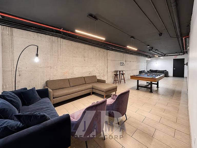 293 Hawthorne St #4A — Photo 15