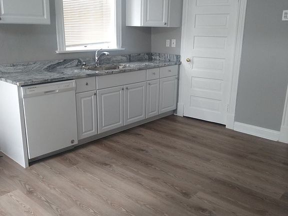 2nd image of 2834-36 Wyoming St #8136776
