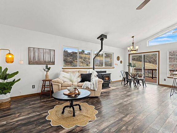 5th image of 5061 Fawn Ln