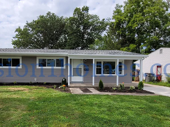 1605 Karen St, Lima, OH 45801