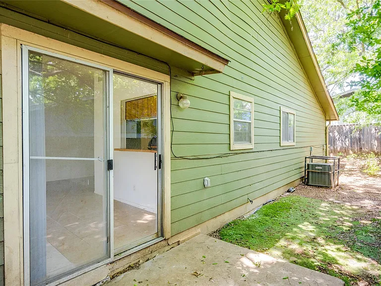 5208 Bogey Ct #B — Photo 25