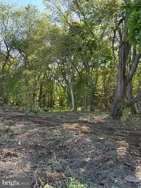 1st image of 420 West Blvd
