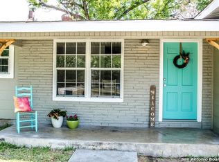 538 Williamsburg Pl, San Antonio, TX 78201
