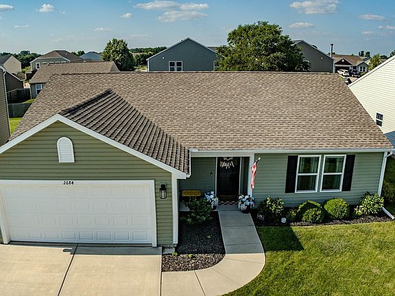 4th image of 2684 Glastonbury Way