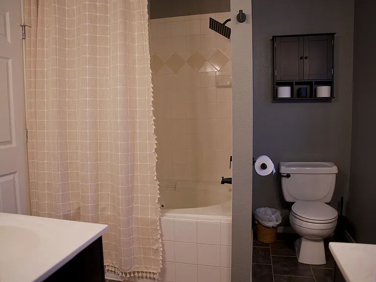 13217 Springcreek Dr — Photo 21