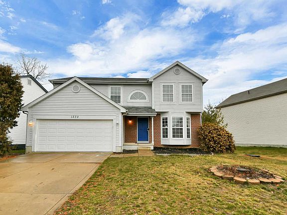 2nd image of 1232 Pebble Brook Dr