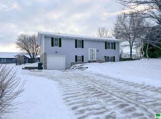 302 Ellis Ave, Allen, NE 68710