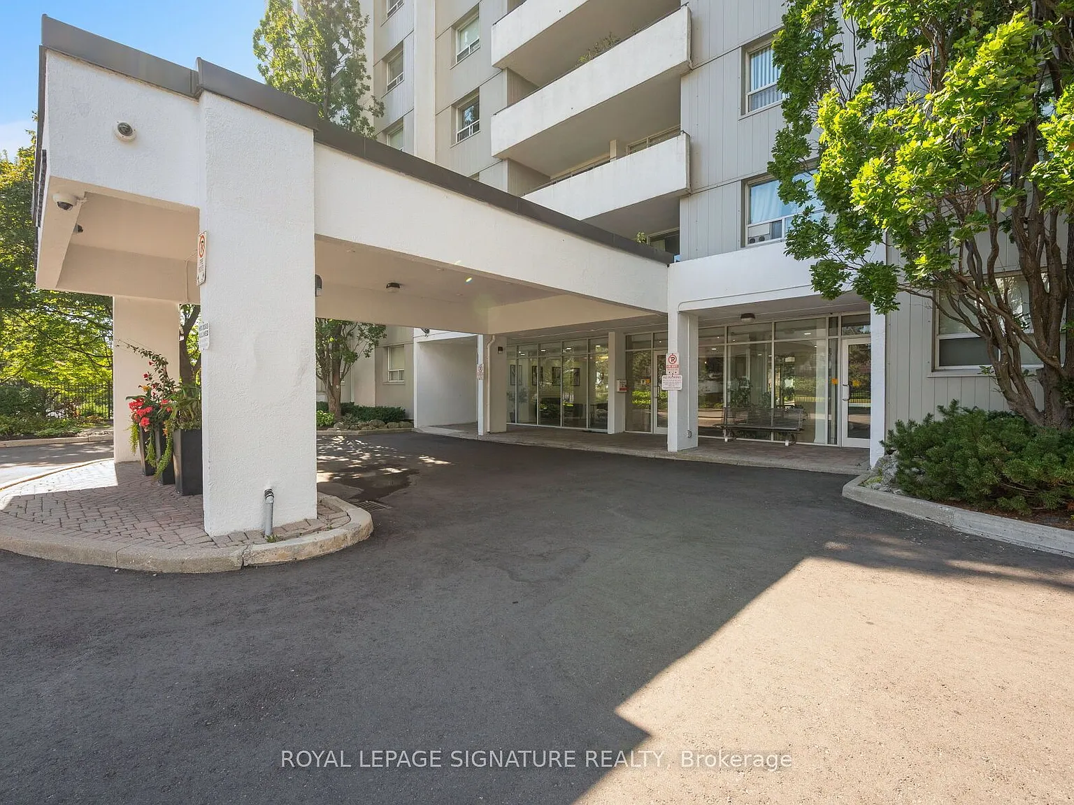 3 bed, $3,000 — Photo 4