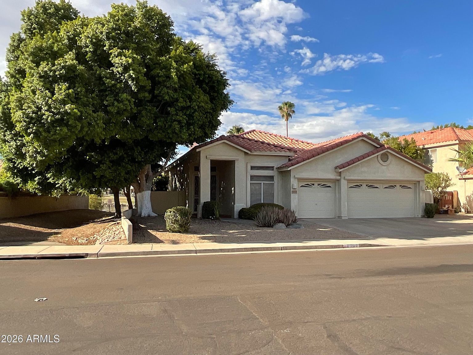 6062 W ABRAHAM Lane — The Legend at Arrowhead