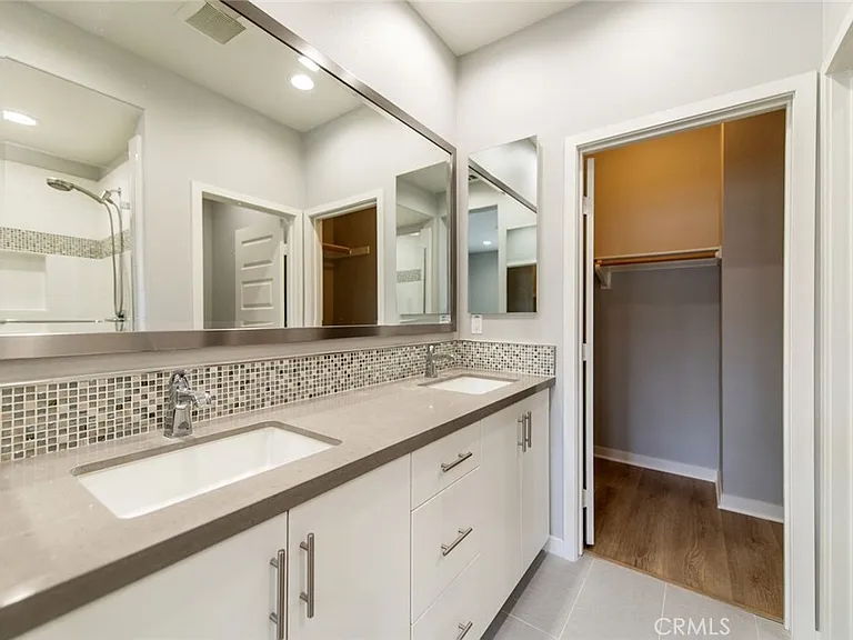 21020 Cornerstone Dr — Photo 16