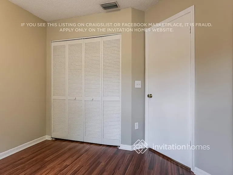 576 NW 48th Ave — Photo 17