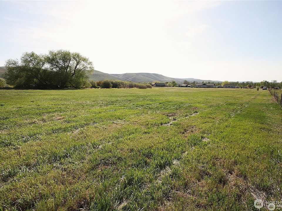 1st image of 0 Heron Farm Lane