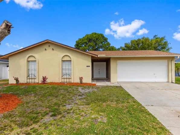 7516 Armand Cir, Tampa, FL 33634