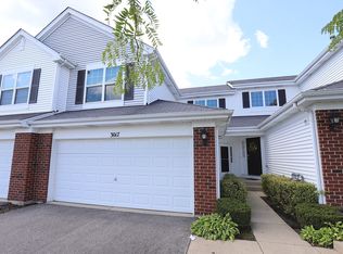 3017 Courtland St, Woodstock, IL 60098