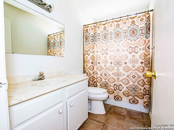 5th image of 6838 Blue Lake Dr