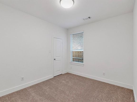4th image of 1232 Newport St #1232