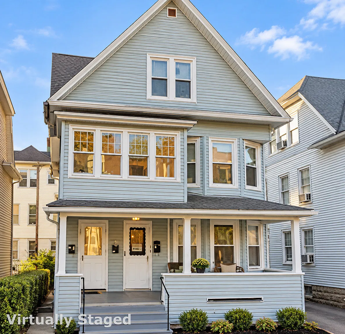 2 bed, 1.0 bath, 1128 sqft, $1,800 — Photo 1