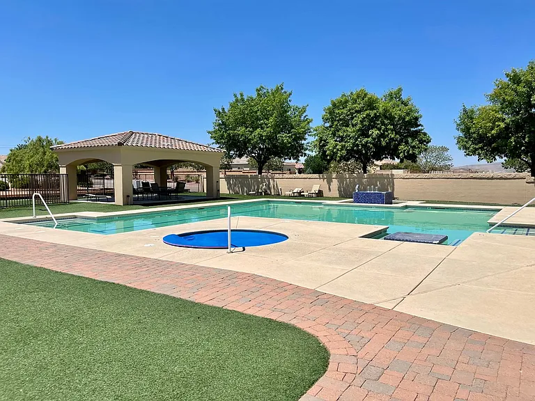 3686 Richie Dr — Photo 38