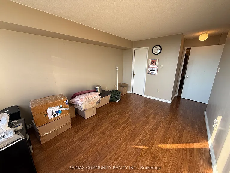 3050 Ellesmere Rd #1711 — Photo 10