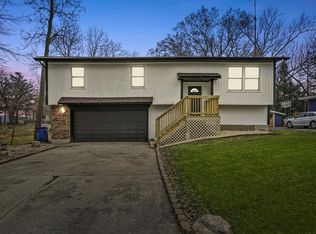 1395 Vincennes St, Crete, IL 60417