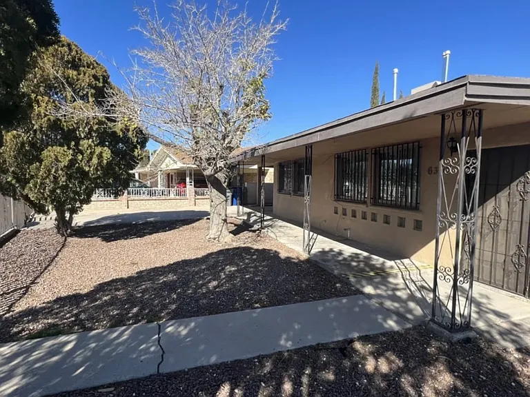6399 Normandy Dr #A — Photo 3