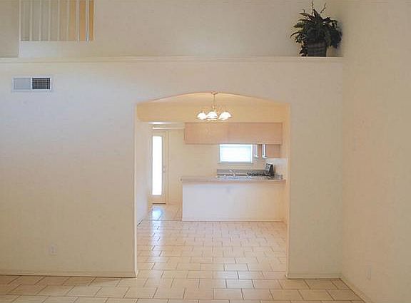 4th image of 3377 Scarlet Point Dr