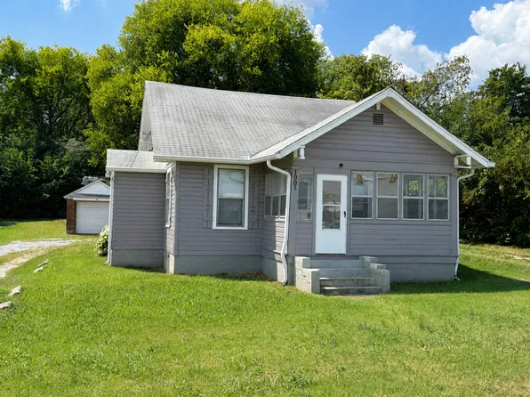 1005 Alcoa Market St, Maryville, TN 37801