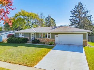 7223 Fortune Dr, Middleton, WI 53562