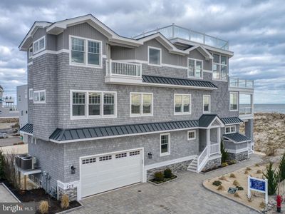 209 E South 33rd St, Long Beach Township, NJ, 08008