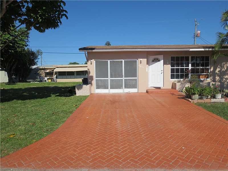 1st image of 6877 NW 27th Ct