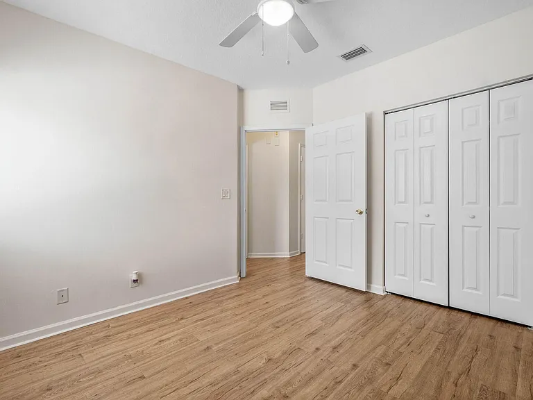 1161 Golden Lakes Blvd #1325 — Photo 7