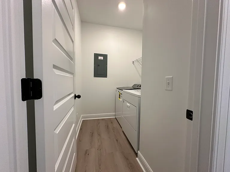 1303 Louisiana Ave — Photo 11