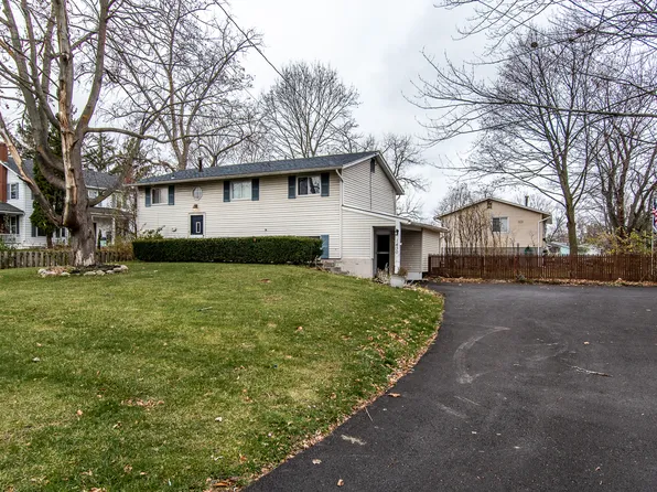 1430 Lehigh Station Rd, Henrietta, NY 14467