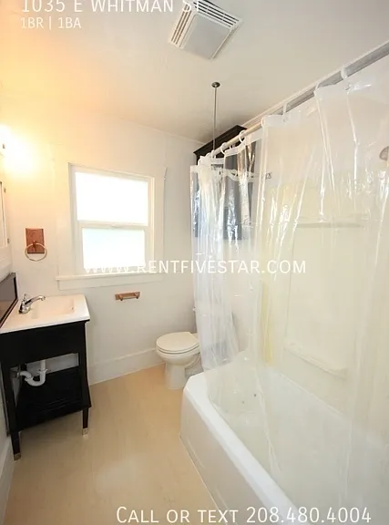 1035 E Whitman St — Photo 9