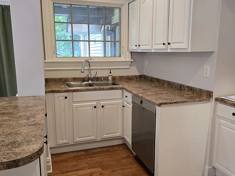 542 Doremus Ave #1 — Photo 6