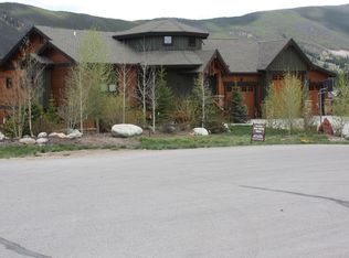 94 Snow Peak Ct, Dillon, CO 80435